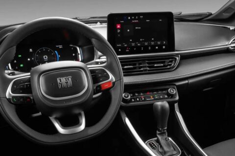 Fiat Fastback fora do top 10: Tiggo 5x já passou e rival de R$ 98.590 pressiona