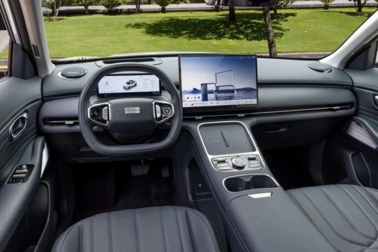 Interior do Geely EX5 EM-I