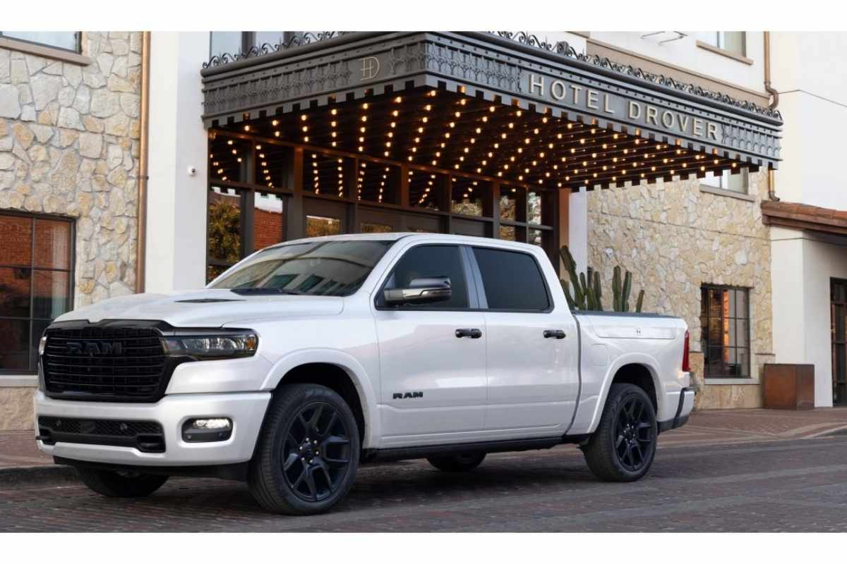 RAM vende só 2 unidades; Rampage tem desconto acima de R$ 26 mil