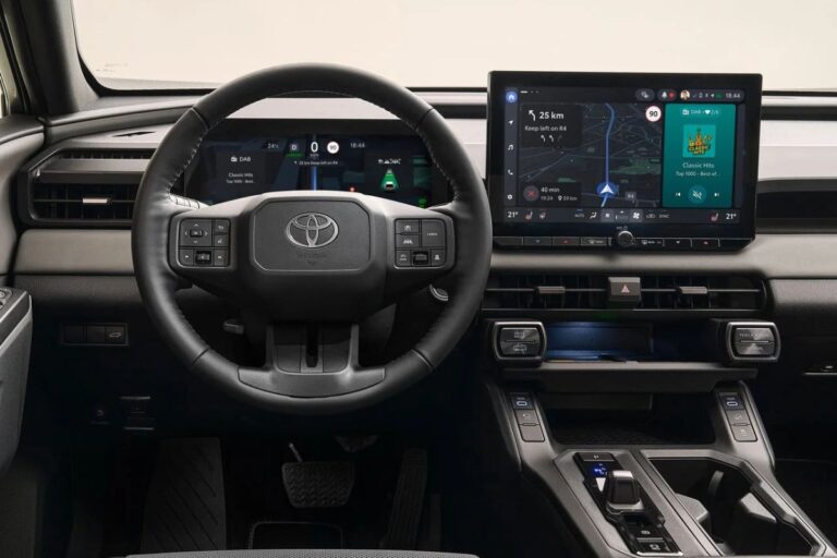 Interior do Toyota RAV4