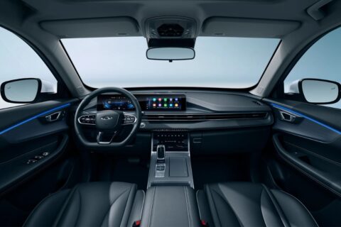 Tiggo 5X dispara em vendas e ameaça liderança do BYD Dolphin Mini