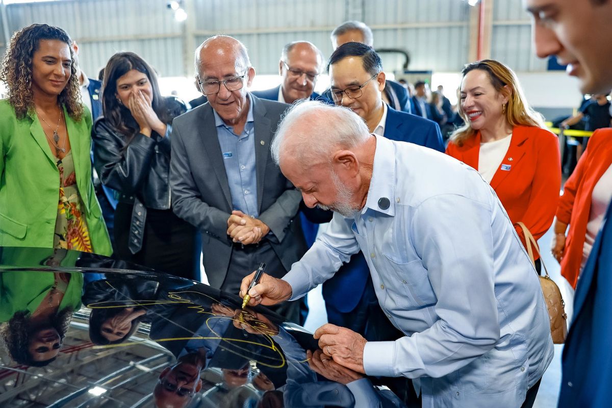 Com aval de Lula, novo SUV de R$ 169.990 da Caoa Changan desafia o Corolla Cross