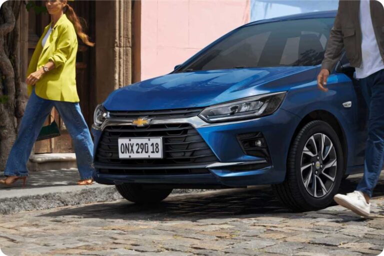 Chevrolet Onix vende 978 carros em um dia, passa Fiat Argo e assume o 4º lugar