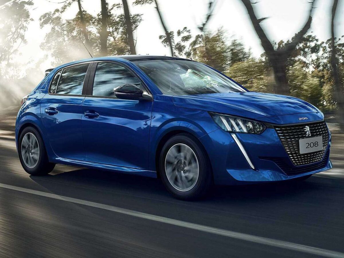 Fiat tem carro por menos de R$ 50 mil com motor turbo e teto solar