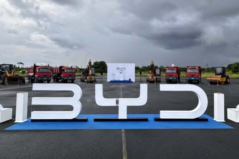 BYD freia Toyota, Jeep e Nissan e assegura top 5 no Brasil em 2026