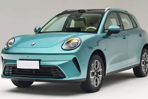 Novo SUV faz 16 km/l e coloca Yaris Cross na pressão