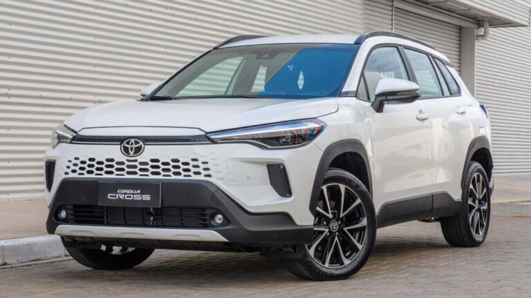 Toyota corta R$ 59.136 do Corolla Cross XRE, mas exige atenção