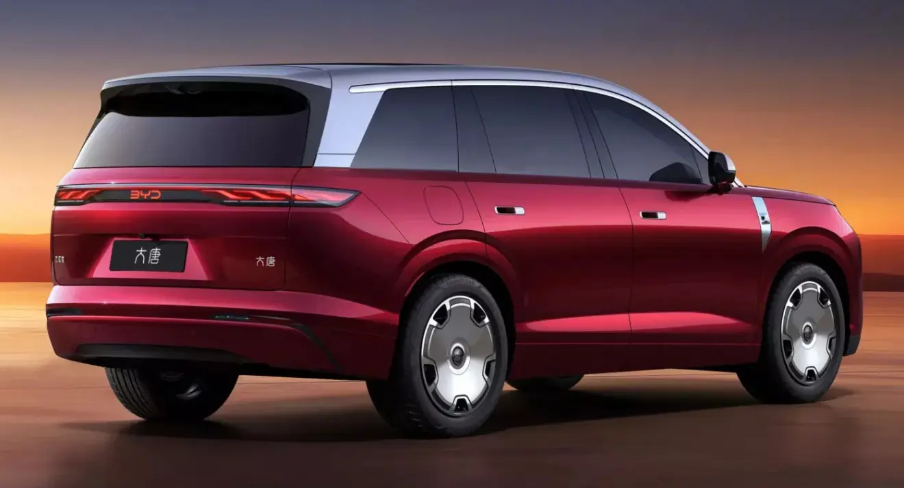 SUV de R$ 293 mil da BYD tem enxurrada de pedidos e até montadora fica em choque