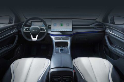 SUV da BYD de R$ 131 mil encurrala Corolla e rouba clientes do Tiggo 5X