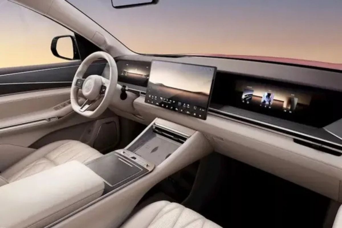 Toyota e BYD apostam alto e lançam SUVs de 7 lugares para nova fase