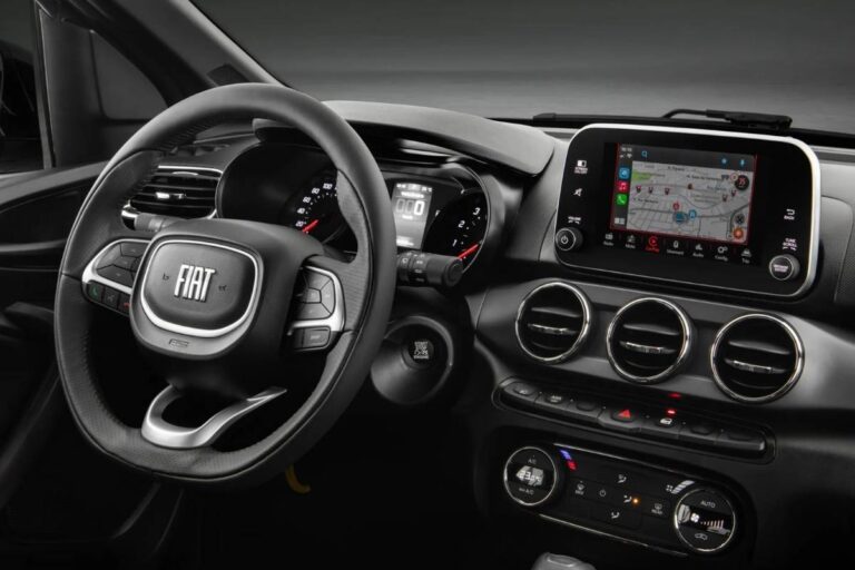 Fiat Argo é um carro popular e querido pelos brasileiro.