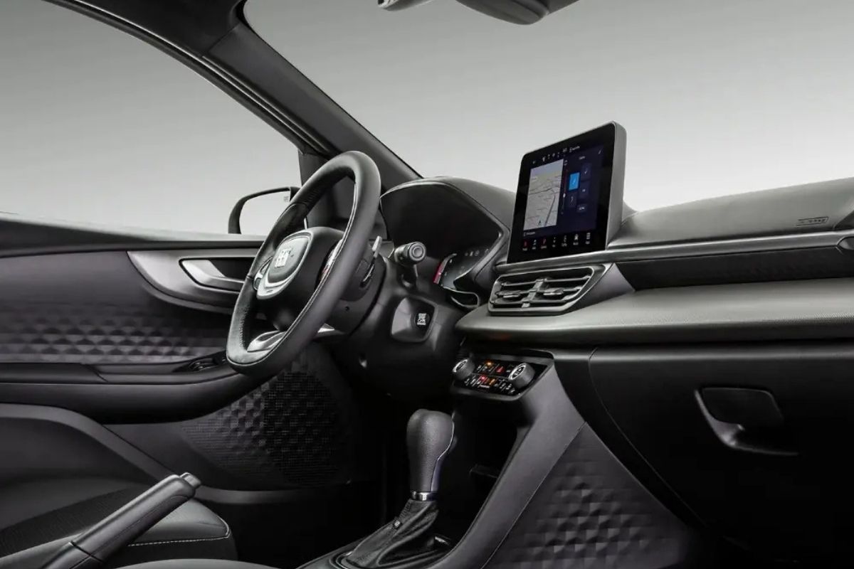 Fiat defende terreno e reduz SUV em R$ 17 mil para enfrentar Tiggo 5x e Yaris Cross