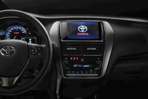 Hatch da Toyota tem ticket médio de R$ 95 mil e supera Kwid e Taos em rentabilidade