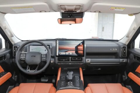 SUV de R$ 339 mil faz 1.170 vendas, supera Toyota SW4 e vira líder