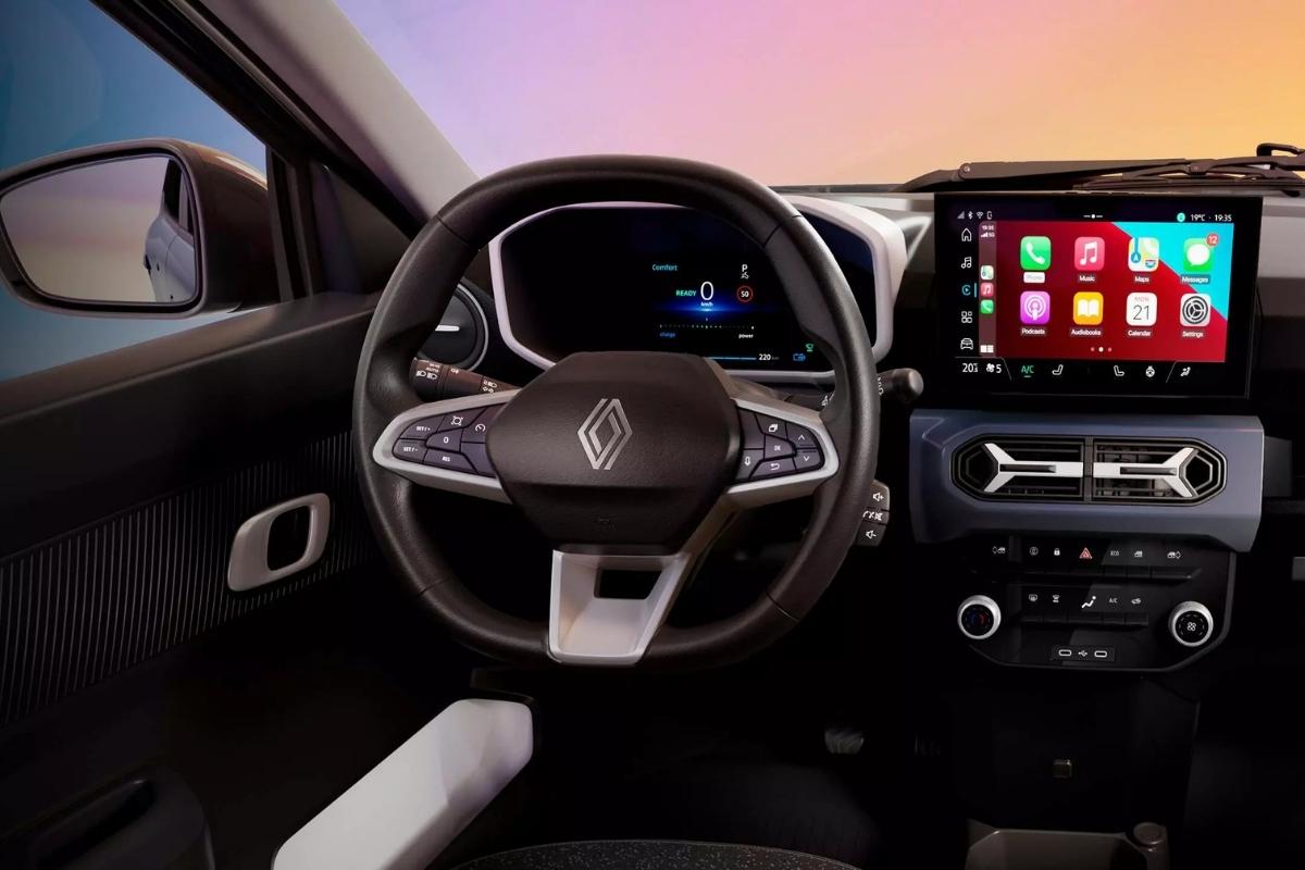 Hatch da Renault vende só 67 unidades em março e vira chacota