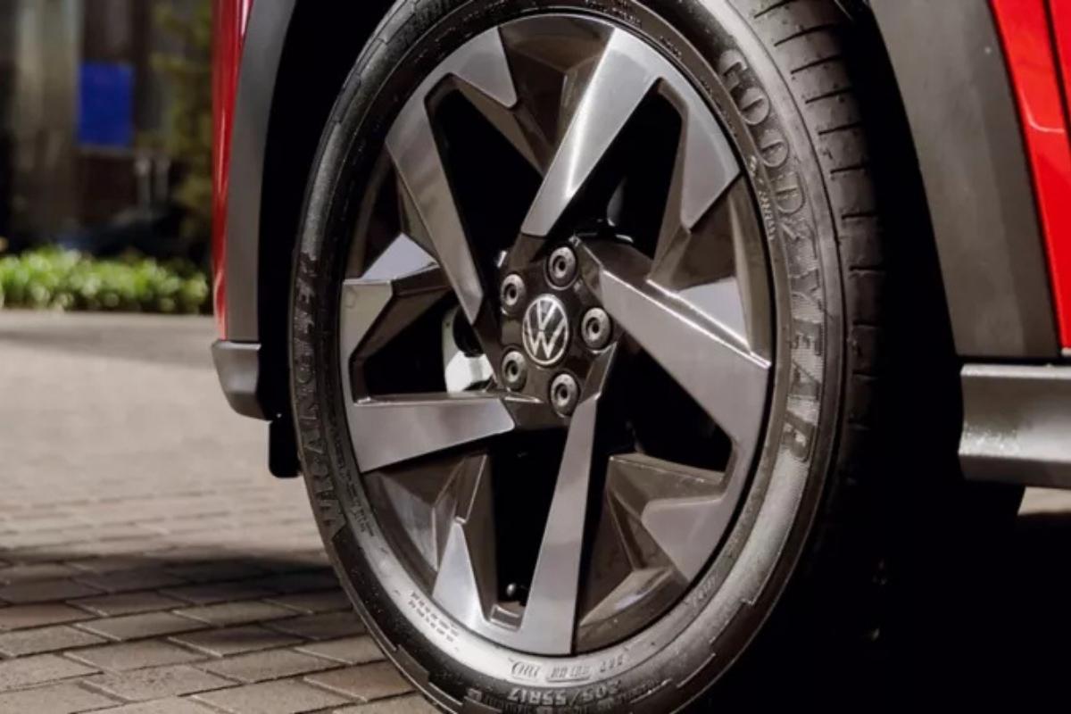 Yaris Cross, Tera e Polo aumentam os preços em abril; veja os novos valores