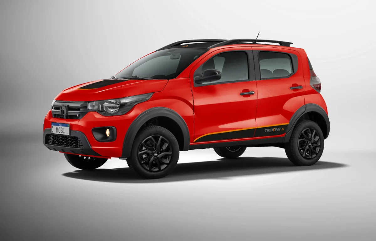 Fiat derruba R$ 12.700 no Mobi e abre R$ 9.900 sobre o Kwid