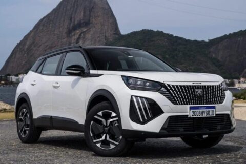 SUV híbrido da Peugeot tem queda acima de R$ 30 mil e bagunça o mercado
