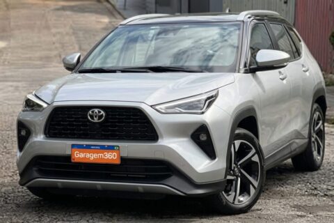 Yaris Cross Hybrid entra no jogo e já assusta Haval H6 e BYD