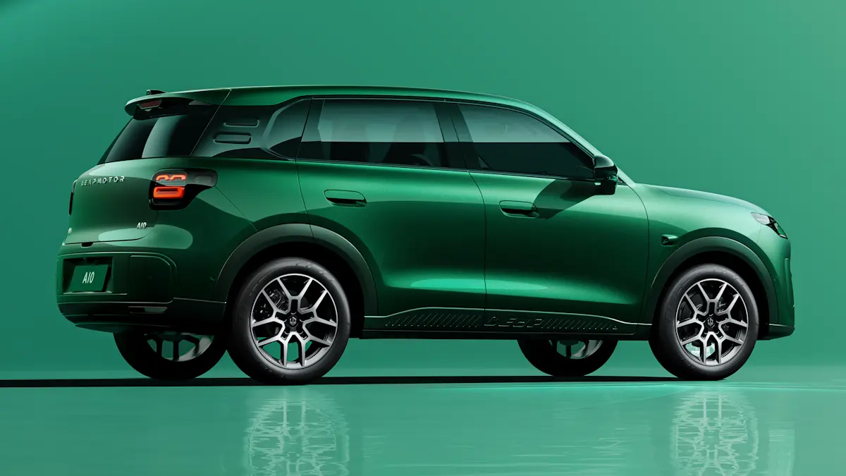 Leapmotor B03X / A10 verde