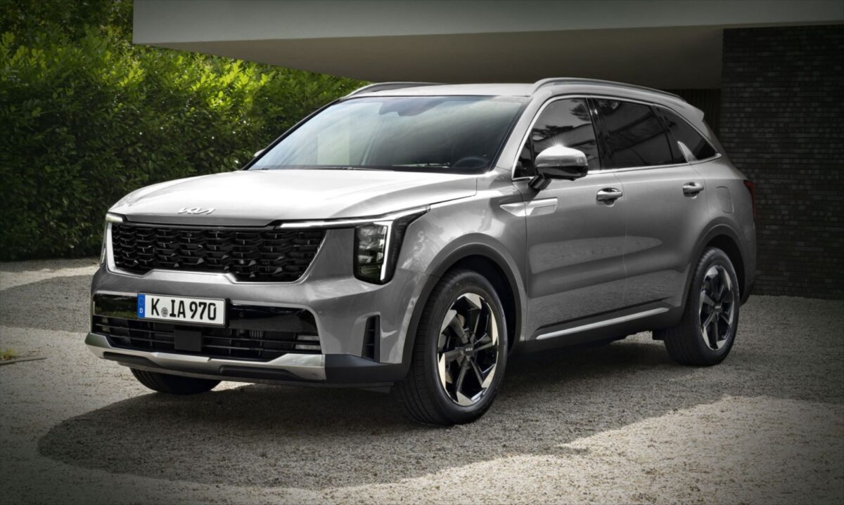 Kia Sorento passa vergonha; SUV tem tem queda de R$ 40 mil para evitar vexame
