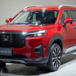 WR-V supera HR-V em 104 litros no porta-malas e tem 38 mm extras de vão livre