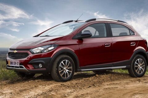 Onix Activ seguirá fórmula do Fiat Argo para encarar concorrentes diretos