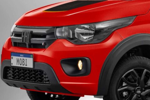 Mobi supera Kwid por 245 carros no total, mas fica 2.471 atrás no varejo em setembro