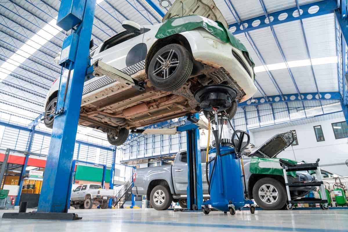 O fim da escala 6×1 nas oficinas: o que muda para o seu carro?