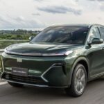 Geely EX5 híbrido vende quase 4 vezes mais que elétrico e ganha taxa zero