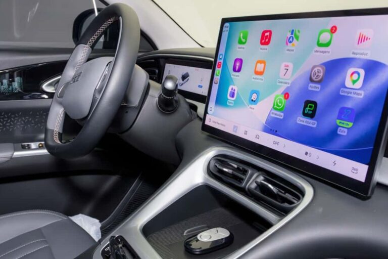Interior do Geely Ex2