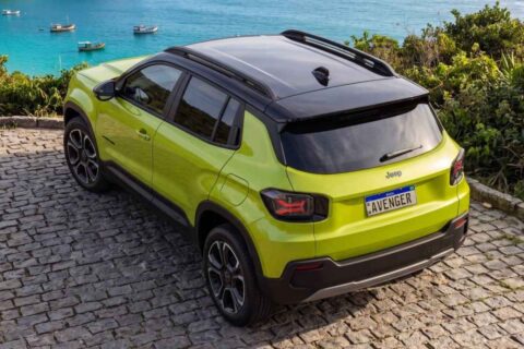 Jeep Avenger estreia por R$ 114.990 e fica só R$ 1.000 acima do Kardian automático