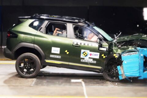 Novo Renault Duster passa por teste de colisão antes de chegar ao Brasil; veja a nota do SUV