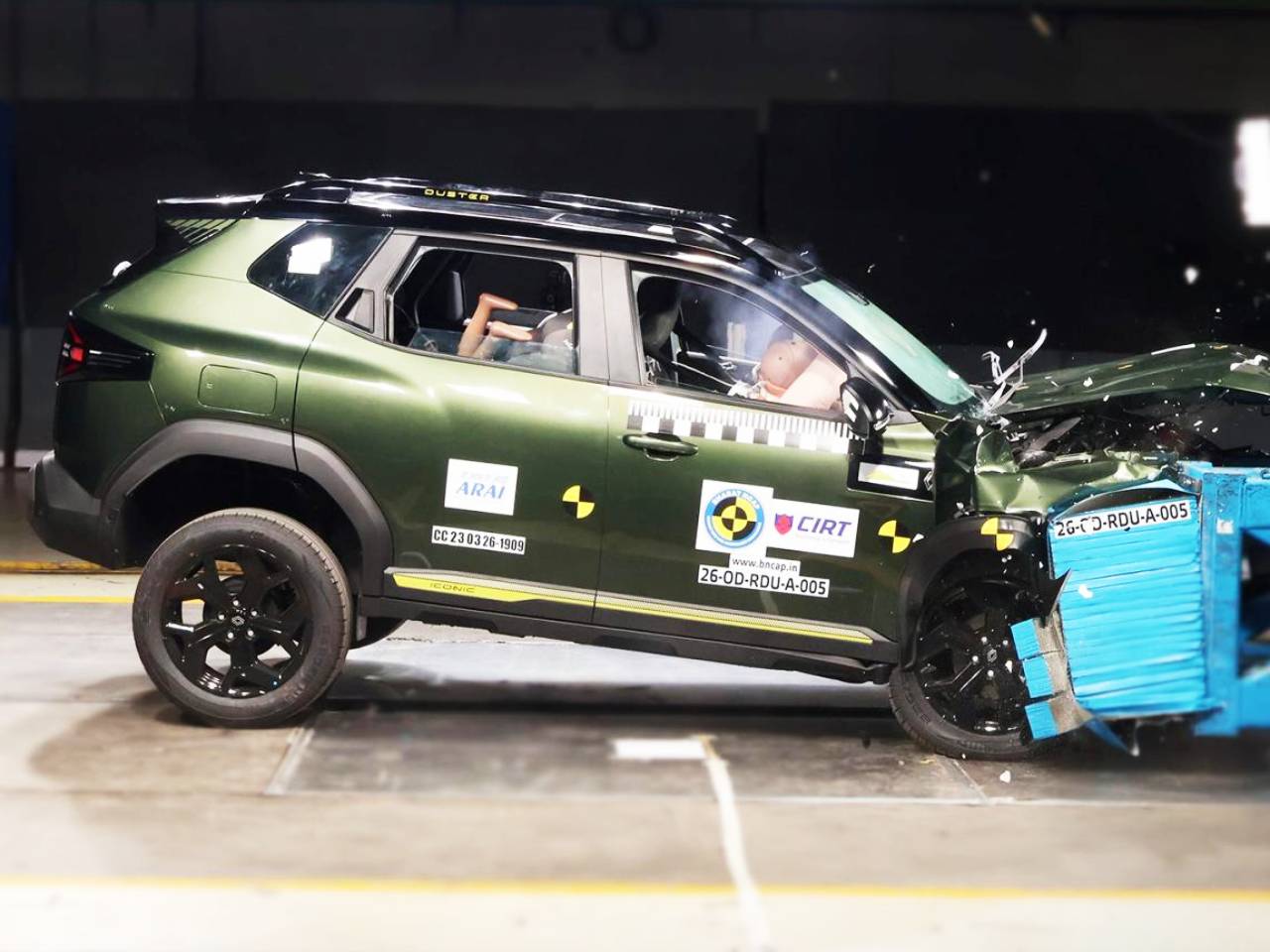 Novo Renault Duster passa por teste de colisão antes de chegar ao Brasil; veja a nota do SUV