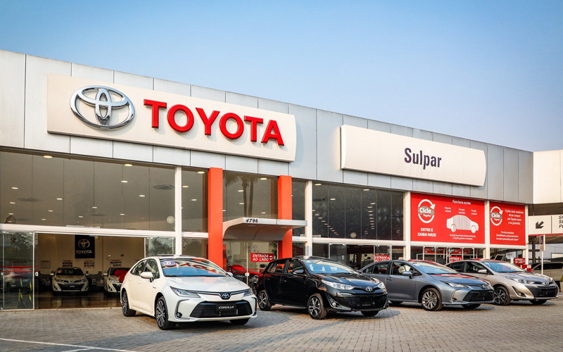 Novo Toyota ficará entre o Corolla Cross e o Rav4, diz revista; veja o que já sabemos do SUV