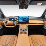Geely antecipa EX5 EM-i nacional para setembro e aumenta pressão sobre Song Plus e Haval H6