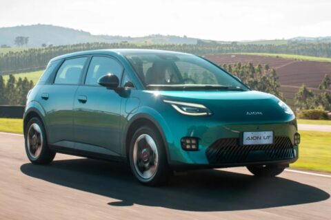 GAC Aion UT Elite desafia BYD Dolphin SE com mais potência e autonomia