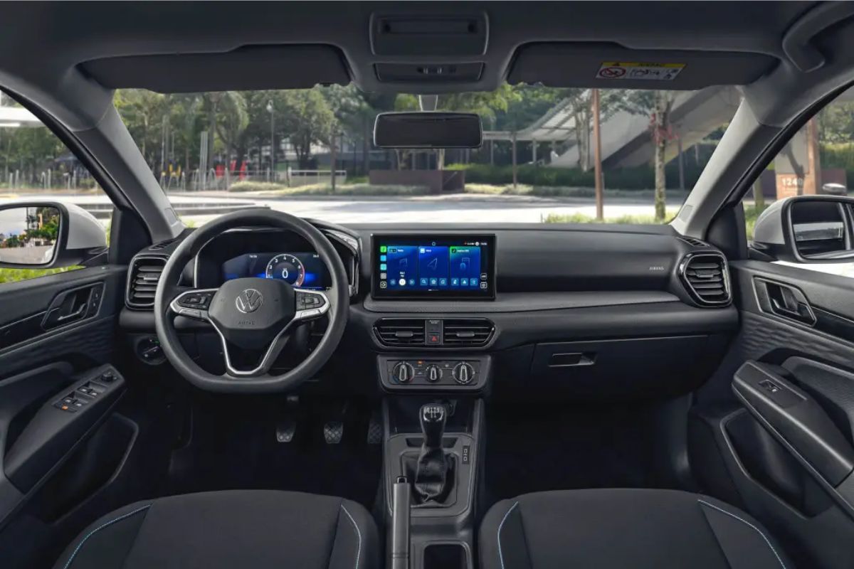 Interior do Volkswagen Tera