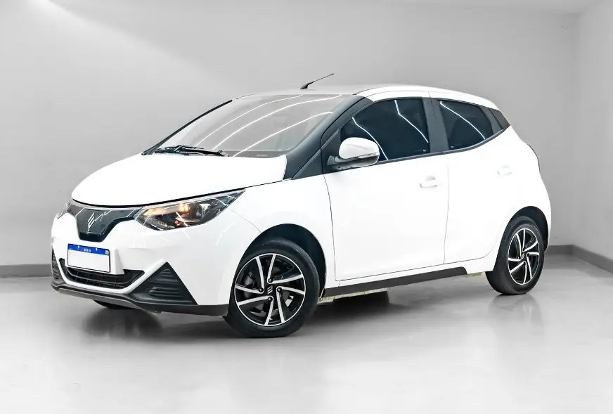 Carro elétrico mais barato do Brasil custa menos de R$ 71.770,54; não é BYD, nem Geely
