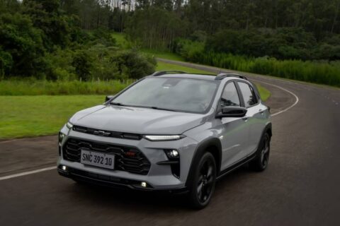 Corolla 2020 de R$ 119.900 e Creta 2024 de R$ 118.900 desafiam Chevrolet Sonic de R$ 129.990