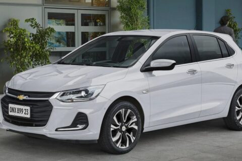Onix fica a 16 carros do BYD Song e ameaça ultrapassar dois modelos chineses