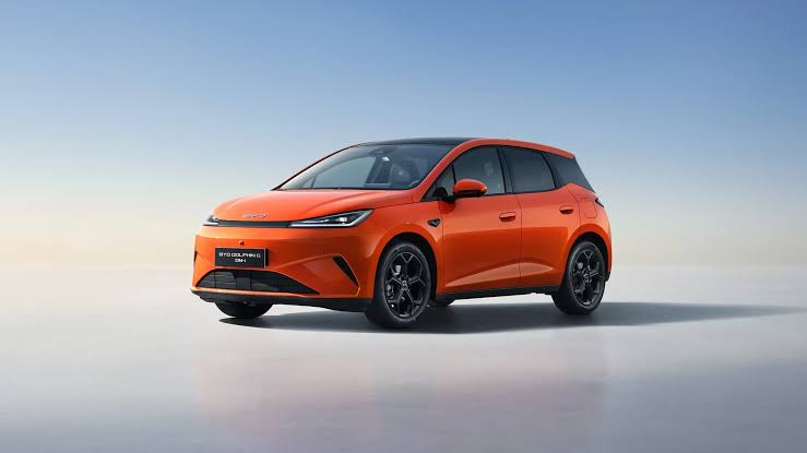 BYD confirma Dolphin G híbrido; hatch será rival do Polo, Onix e i20