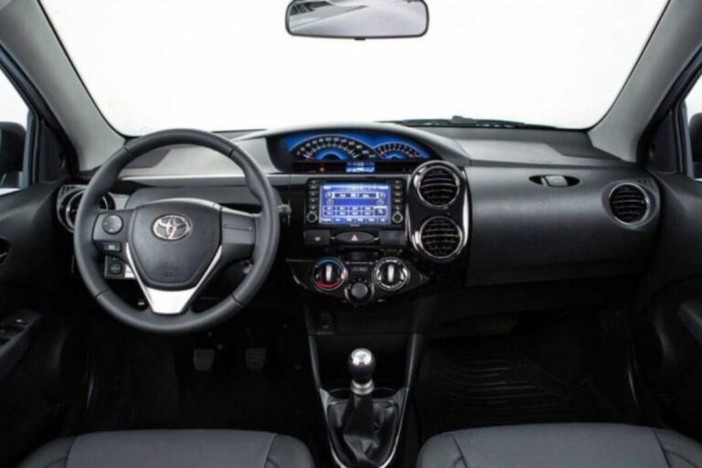 Toyota Etios é um carro de muita qualidade e econômico.