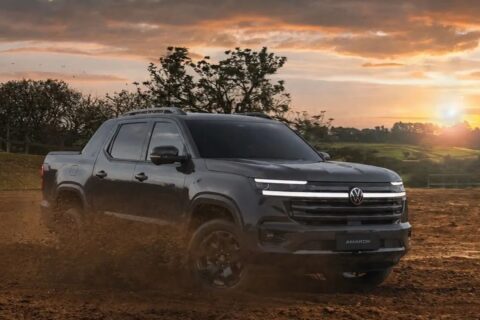 Nova Amarok 2027 sobe o tom contra Hilux e Ranger: será a mais potente da história e terá até 3 telas