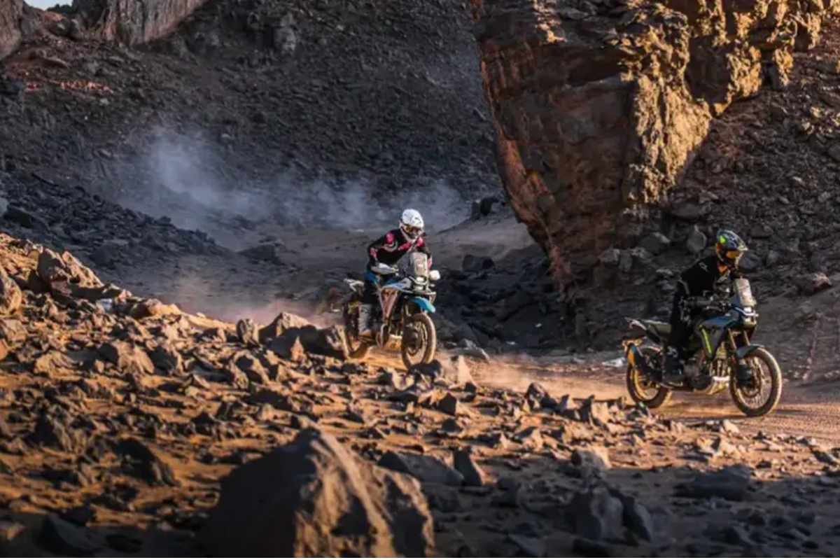 CFMoto Ibex 450 em trilha