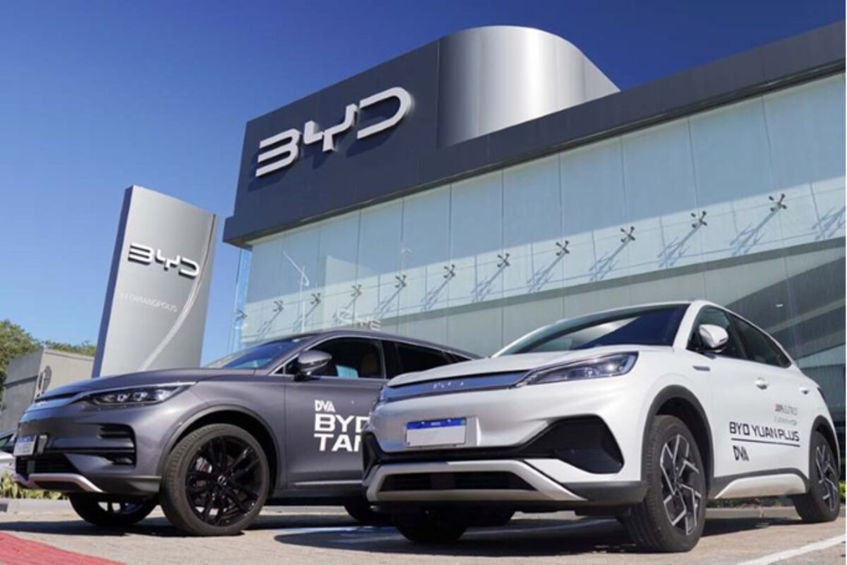 BYD é uma marca reconhecida por fabricar carros híbridos e elétricos. (Imagem: Divulgação)