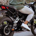 Elétrica de R$ 15.992 ameaça Honda e Factor entre entregadores