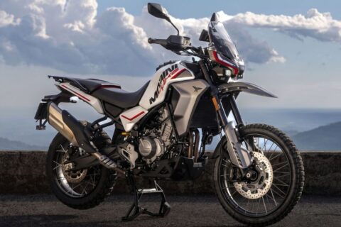 Moto Morini AlltrHike abre pré-venda por R$ 35.990 e fica R$ 6.000 acima da Himalayan 450
