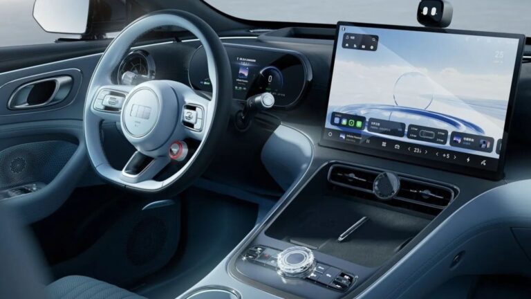Geely Galaxy TT