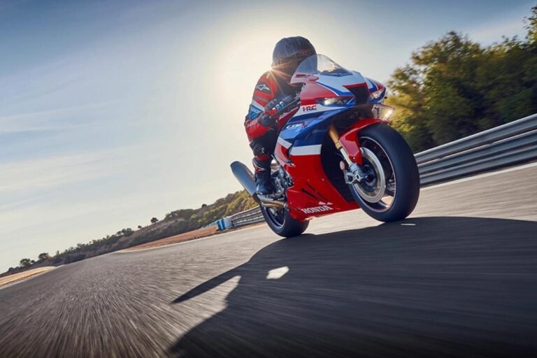 Honda CBR1000RR-R Fireblade SP 2026